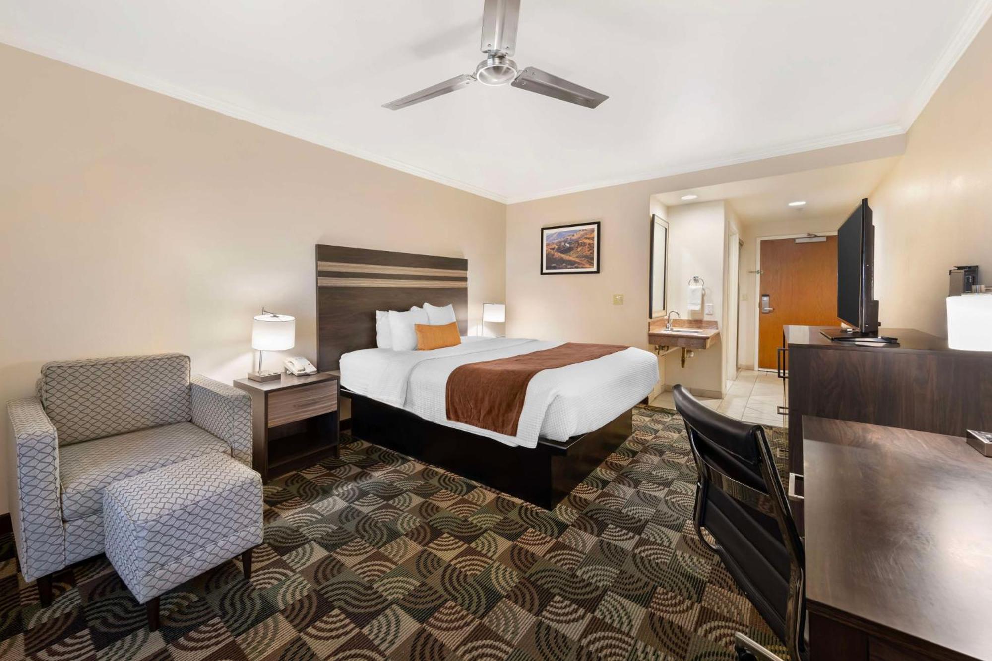 Best Western Plus Country Park Hotel Tehachapi Zewnętrze zdjęcie