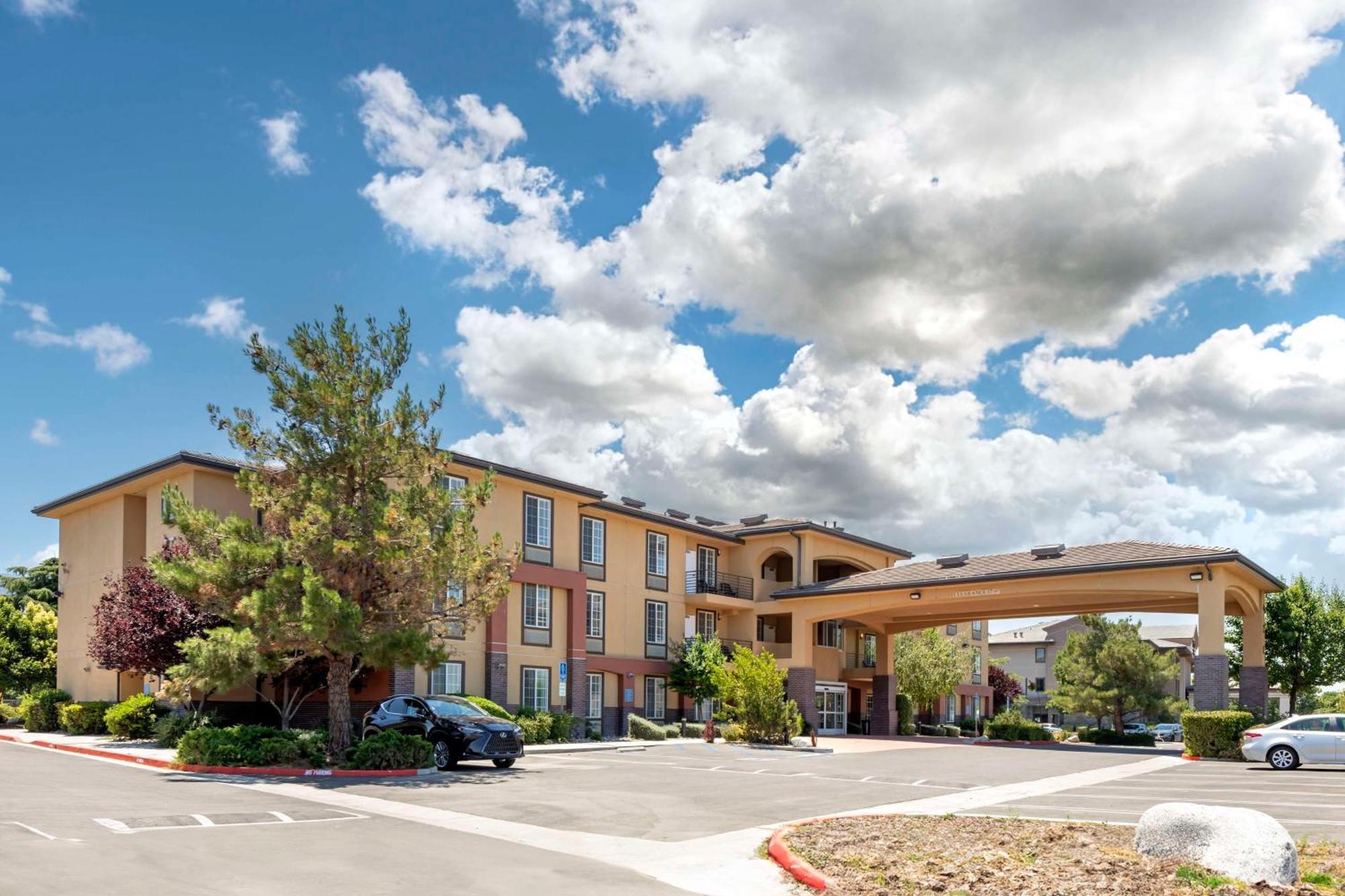 Best Western Plus Country Park Hotel Tehachapi Zewnętrze zdjęcie